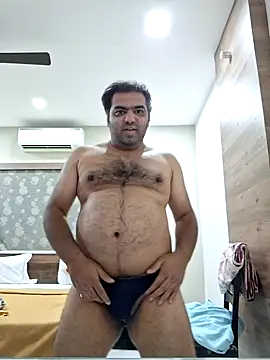 kaustubh45 online show from December 27, 2024, 5:16 pm