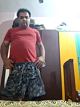 kaustubh45 online show from February 20, 2025, 6:35 pm