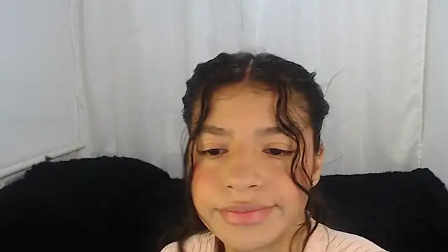 Liz Galactic online show from December 14, 2024, 6:41 pm