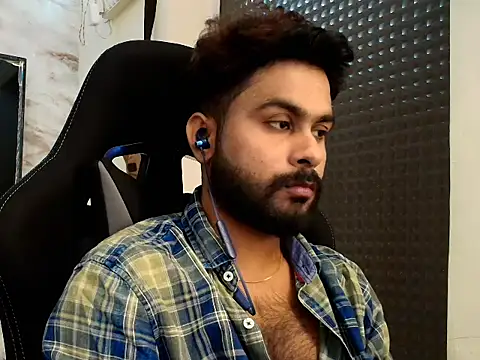 SHENOY3 online show from February 28, 2026, 6:31 pm