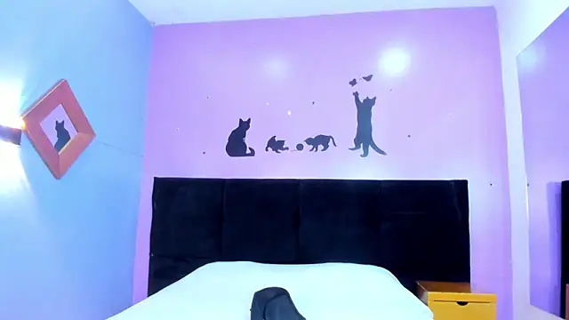 Shanon mature online show from March 7, 2026, 7:55 pm