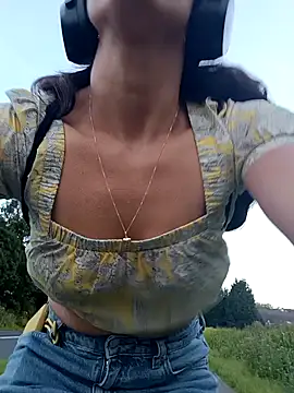 tinny williams online show from September 19, 2025, 5:24 pm