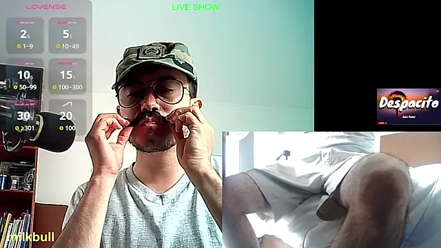 Snapshot of milkbull chatting on June 7, 2026, 6:33 pm milkbull online show from June 7, 2026, 6:33 pm