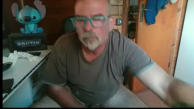 0oscar xxx online show from October 4, 2025, 4:27 pm