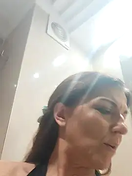 Carolain3 9 online show from September 29, 2025, 5:07 pm