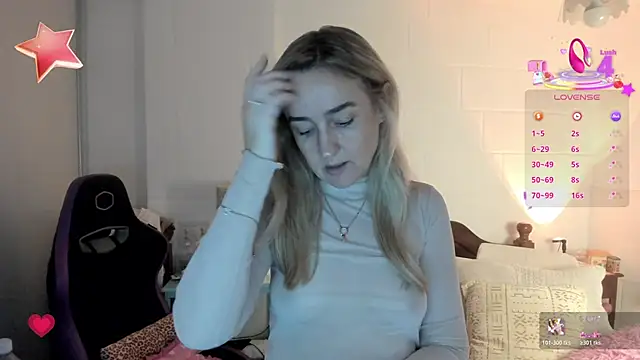 1Sweetnina online show from May 19, 2026, 9:43 pm