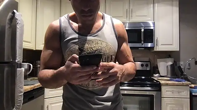 BigGuyMuscle online show from March 13, 2026, 7:09 pm