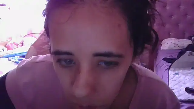 annarose19 online show from February 21, 2025, 4:16 pm