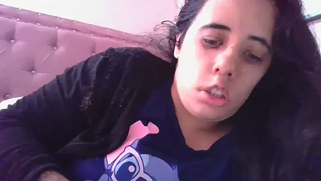 annarose19 online show from September 17, 2025, 7:37 pm