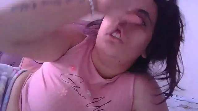 annarose19 online show from September 22, 2025, 6:32 pm