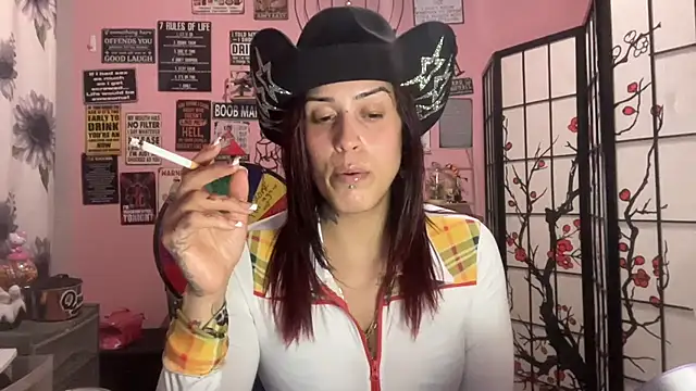 Snapshot of latinacubana chatting on March 16, 2025, 6:20 am latinacubana online show from March 16, 2025, 6:20 am