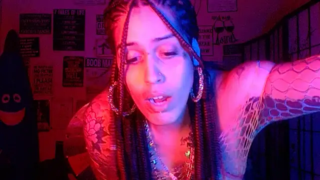 latinacubana online show from March 15, 2026, 9:37 am