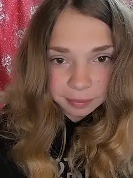 Zuli Kiska online show from May 28, 2026, 7:33 pm