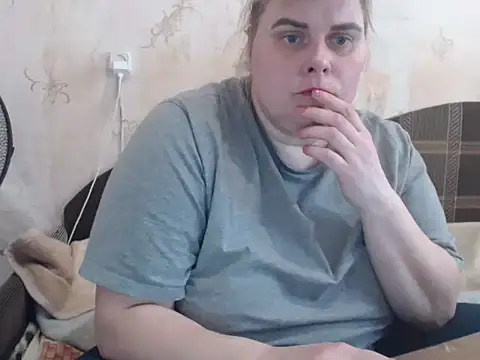 Ameliabusty online show from March 17, 2025, 12:35 pm