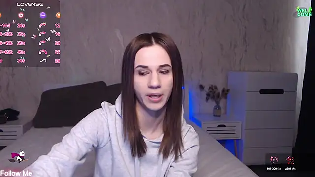 ItsAlisia online show from March 18, 2025, 6:36 am