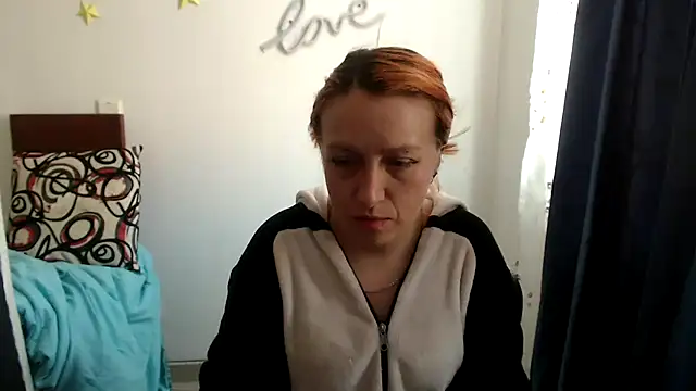 kittykalor09 online show from January 23, 2025, 2:17 pm