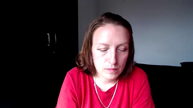 kittykalor09 online show from April 7, 2026, 5:13 pm