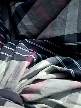 Lover choice online show from April 23, 2026, 6:21 pm