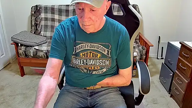 Snapshot of jimmy_d47 chatting on April 18, 2026, 7:40 pm jimmy d47 online show from April 18, 2026, 7:40 pm