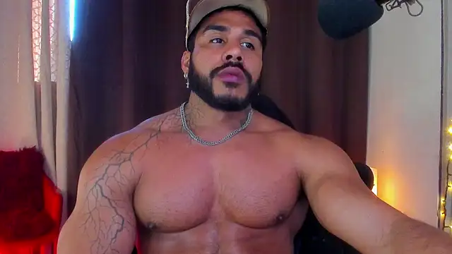 Snapshot of Artemis_Kazttman chatting on January 11, 2025, 10:18 pm Artemis Kazttman online show from January 11, 2025, 10:18 pm