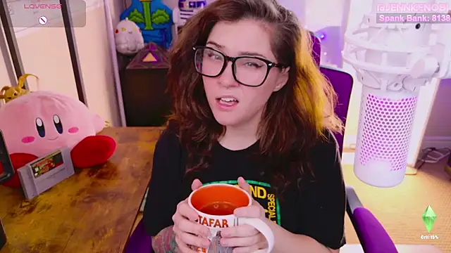 JennKenobi online show from March 10, 2025, 3:20 pm