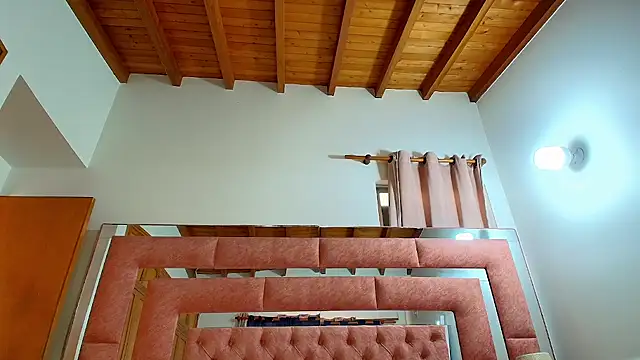 briana wonder69xxx online show from April 4, 2026, 2:36 pm