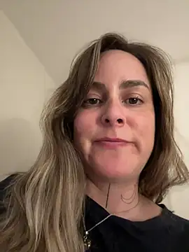 Snapshot of misslulipop chatting on March 14, 2025, 1:16 am misslulipop online show from March 14, 2025, 1:16 am