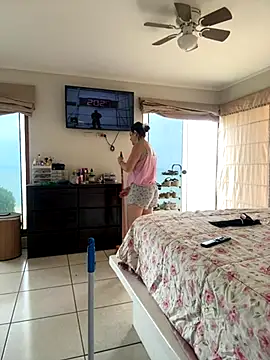 Snapshot of misslulipop chatting on October 26, 2025, 2:01 pm misslulipop online show from October 26, 2025, 2:01 pm