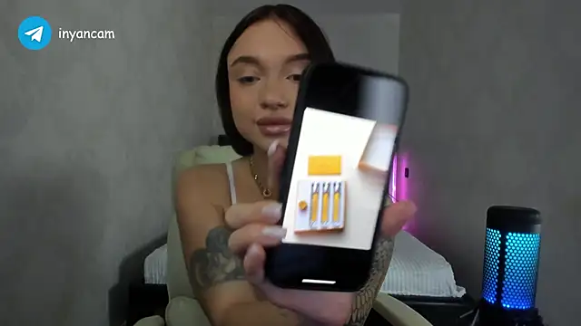  in yan online show from February 22, 2025, 4:40 am