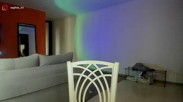  in yan online show from April 5, 2026, 5:15 am