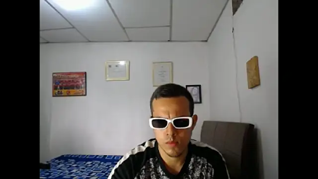 Oliver Wilding online show from March 18, 2026, 1:47 pm