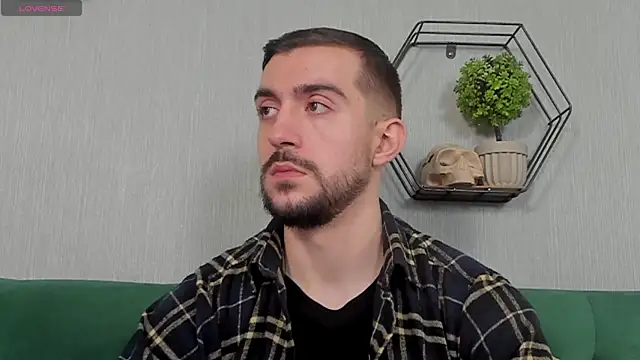 Dylan Best online show from October 6, 2025, 8:50 pm