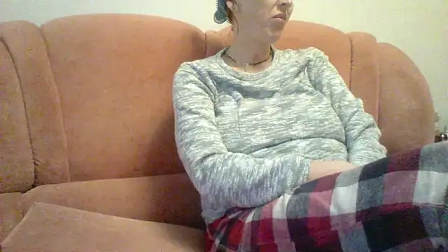 MssAngela online show from October 16, 2025, 1:34 pm