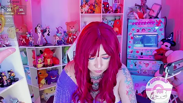 Snapshot of meda_kawaii_ chatting on December 6, 2024, 1:51 am meda kawaii  online show from December 6, 2024, 1:51 am