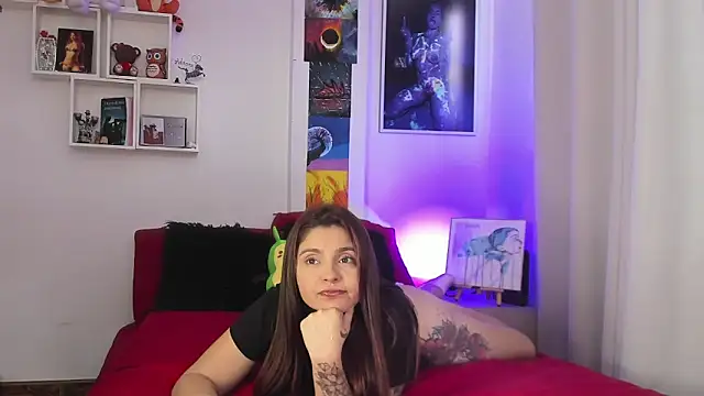 Sarah Jhonson online show from February 22, 2025, 6:41 pm