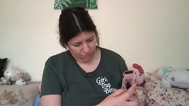 HYPHYtype online show from November 19, 2025, 10:43 pm