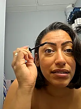 Nikkierosee online show from September 17, 2025, 1:57 pm