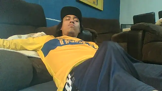 AlexAlejandro13 online show from March 1, 2026, 9:22 am