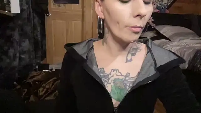 TeenyDoll online show from March 20, 2026, 2:38 am