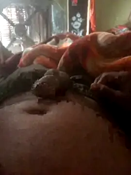 FinableKnee online show from November 3, 2025, 7:31 am