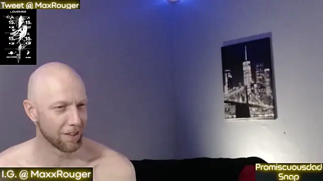 Snapshot of MaxRouger chatting on December 23, 2024, 2:02 am MaxRouger online show from December 23, 2024, 2:02 am