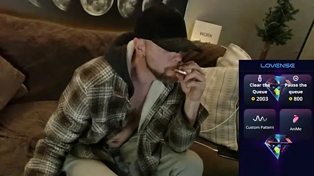 MaxRouger online show from November 5, 2025, 9:53 am