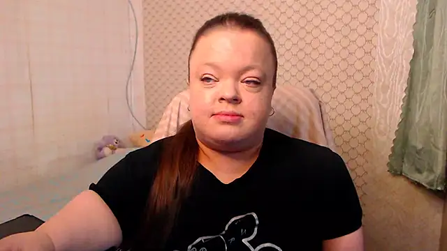 Snapshot of Janiffer_MiMi chatting on June 10, 2026, 4:17 pm Janiffer MiMi online show from June 10, 2026, 4:17 pm