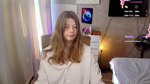 Snapshot of Vivian_cutie chatting on July 16, 2026, 12:33 pm Vivian cutie online show from July 16, 2026, 12:33 pm