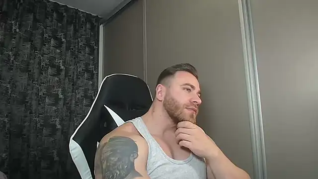 Thori92 online show from March 3, 2025, 5:18 pm