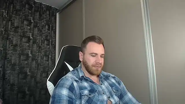 Thori92 online show from March 9, 2025, 6:54 pm