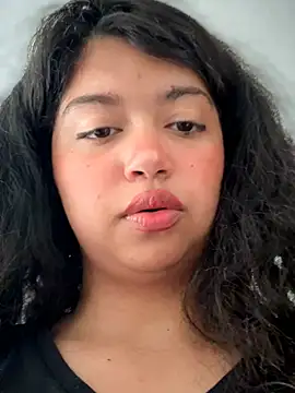 Snapshot of Peach_Girll chatting on July 17, 2026, 7:08 pm Peach Girll online show from July 17, 2026, 7:08 pm