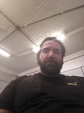 MysterBearMG online show from September 9, 2025, 3:33 pm