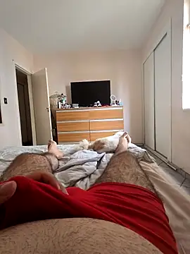 MysterBearMG online show from October 8, 2025, 11:19 am