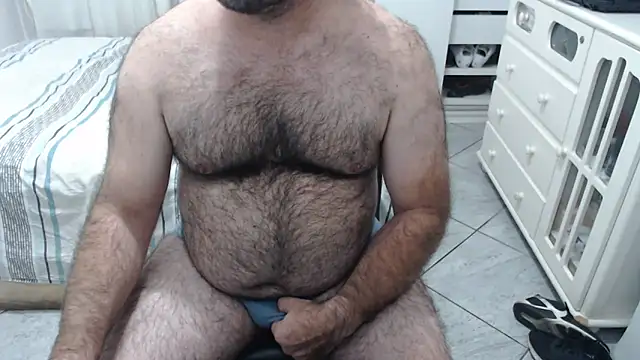 MysterBearMG online show from April 16, 2026, 11:29 pm